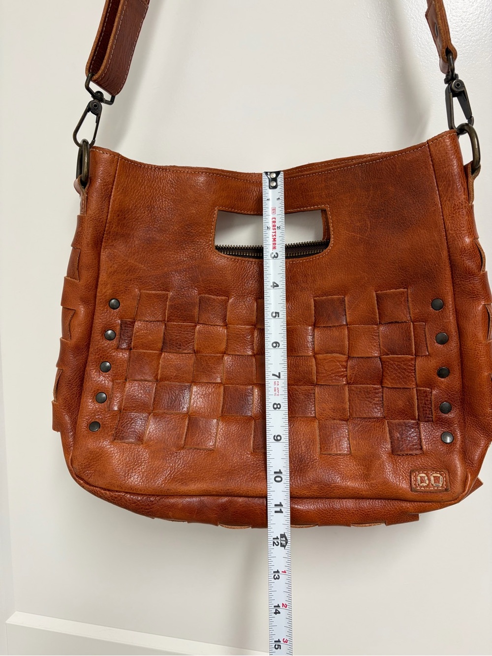 BED|STU Orchid Woven Leather Shoulder Crossbody Handbag in Cognac - Picture 6 of 15